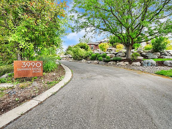 2nd image of 3990 Summer Ridge Rd