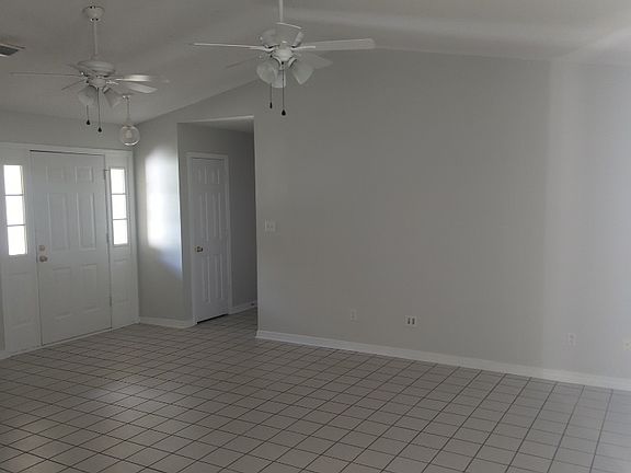 223 Grand Prix - Living Room_06062024