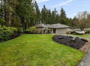7033 Prestwick Lane SW, Pt Orchard, WA