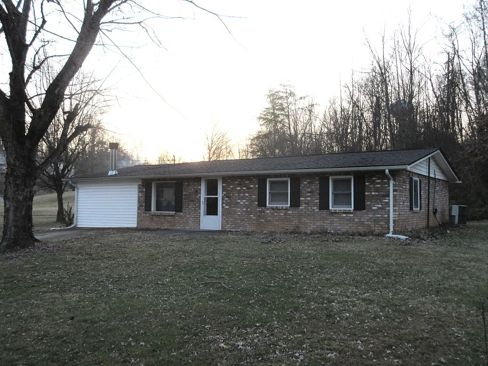 911 N North St