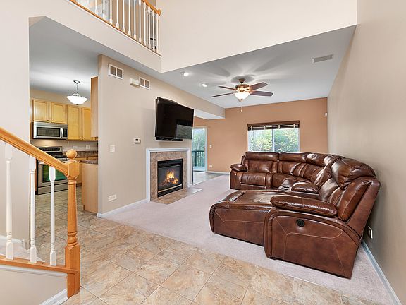 2nd image of 459 Jamestown Ct #604