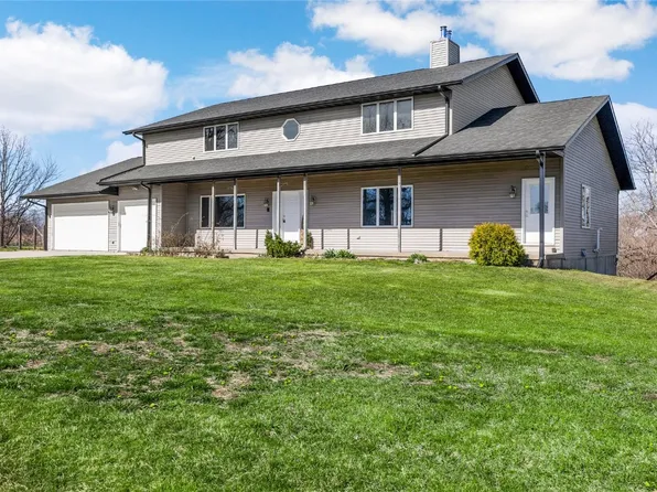3116 355th St SW, Oxford, IA 52322