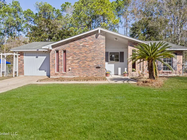1516 Timberlane Rd, Gautier, MS 39553