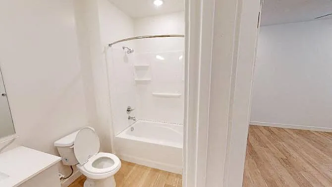 SevenO2 Main Apartments — Photo 158
