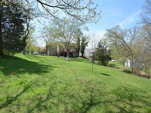 5th image of 7709 Walnut Creek Dr