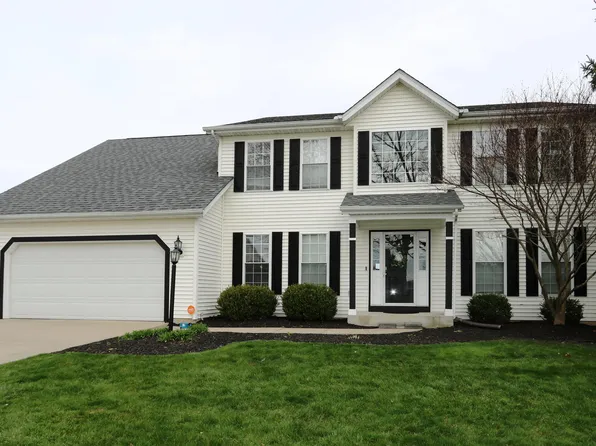 52378 Greenfield Manor Dr, Granger, IN 46530