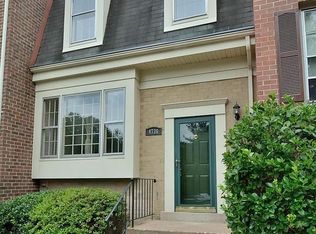 4736 Gainsborough Dr, Fairfax, VA 22032