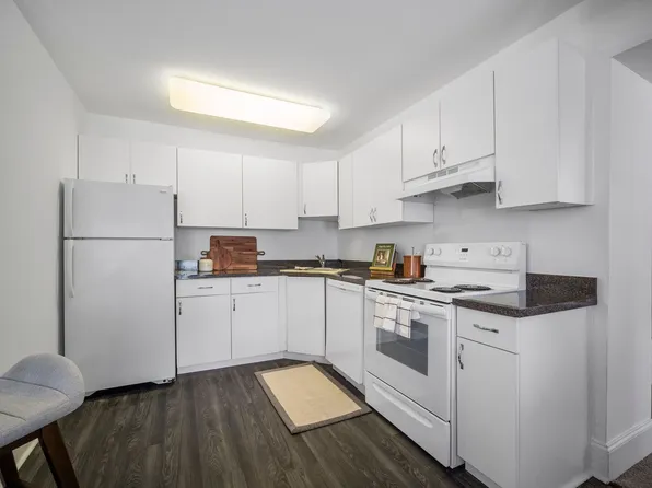 The Fairways Apartments and Townhomes