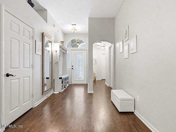 5th image of 1082 THREE FORKS Court