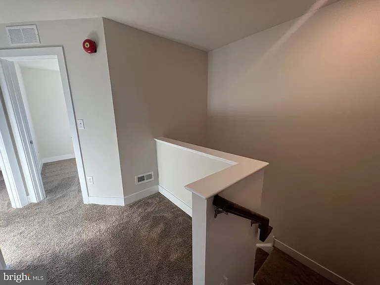 805 Pecan Rd — Photo 17