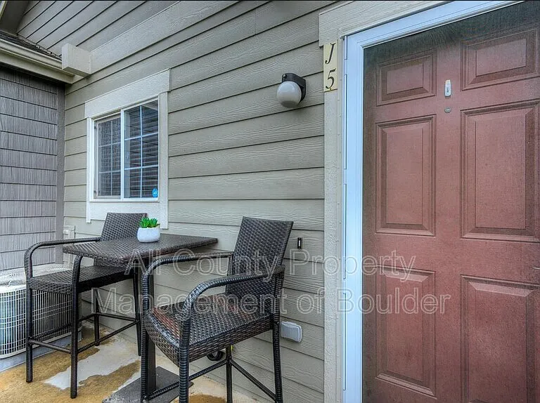 14300 Waterside Ln #J5 — Photo 23
