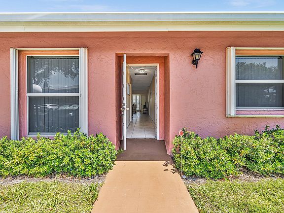 2nd image of 1610 NW 18th Avenue #96d
