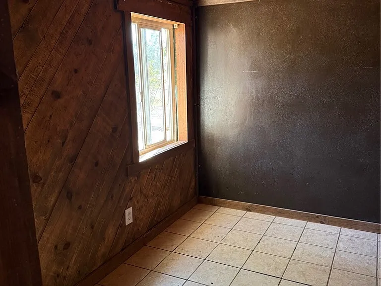 16100 Navajo Rd — Photo 54
