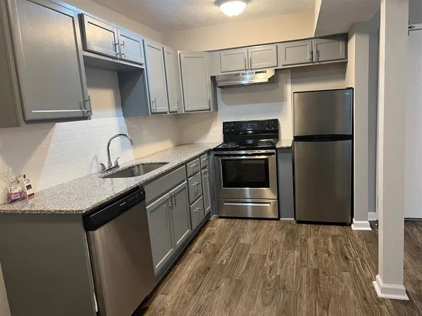 Red Point Apartments