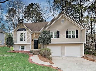 655 Wedgewood Dr, Woodstock, GA 30189