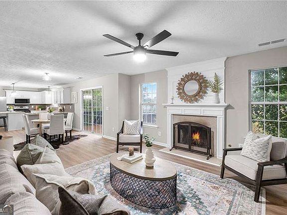 2nd image of 5077 Newpark Dr NW