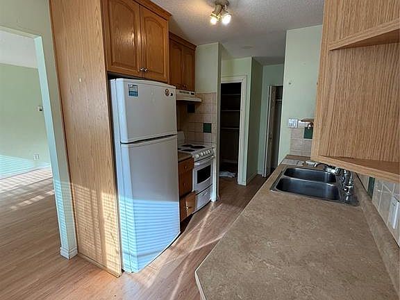4th image of UNIT 22-26 Shaw STREET