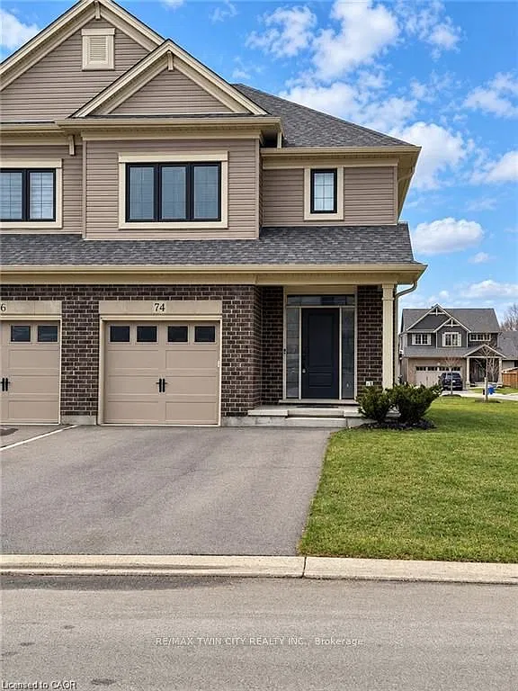 4 bed, $2,500 — Photo 3