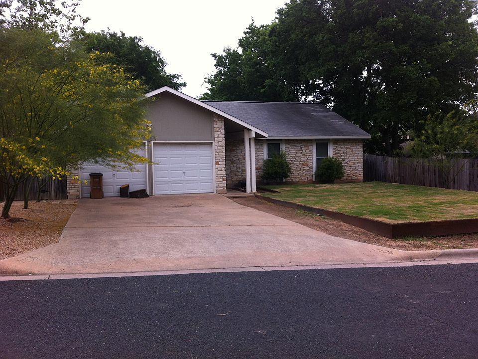 Leveled front lawn