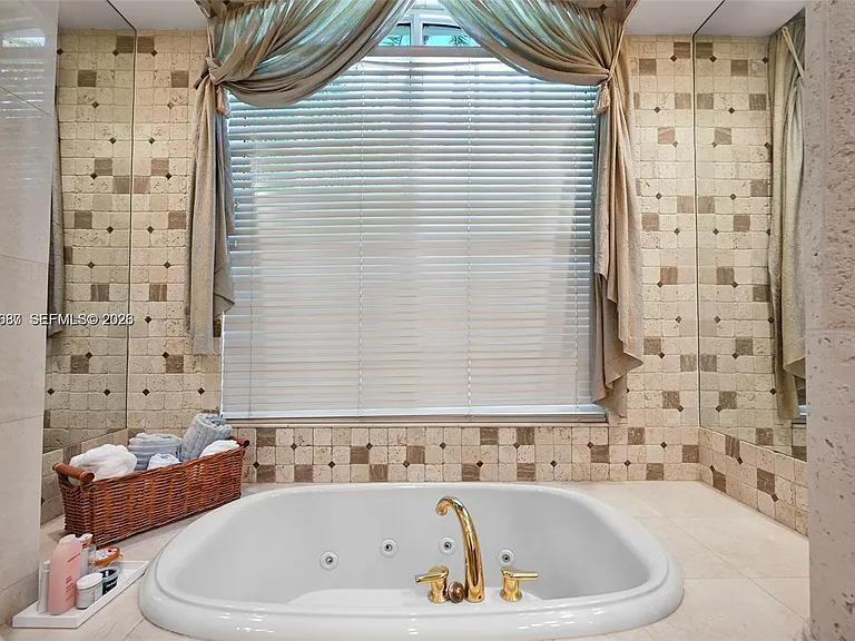 10430 Kestrel St — Photo 13