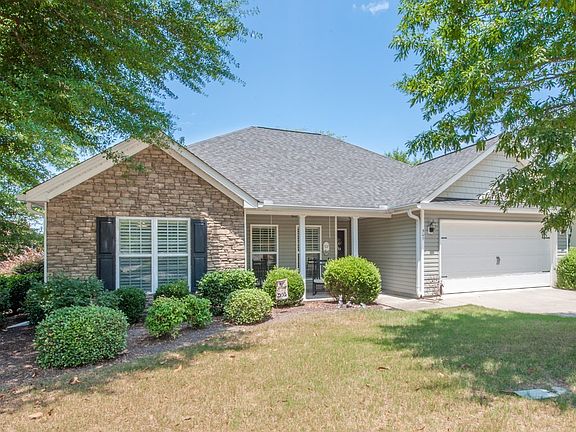 2nd image of 307 Mossy Oak Cir
