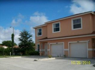 7463 Tam Oshanter Blvd, Pompano Beach, FL 33068