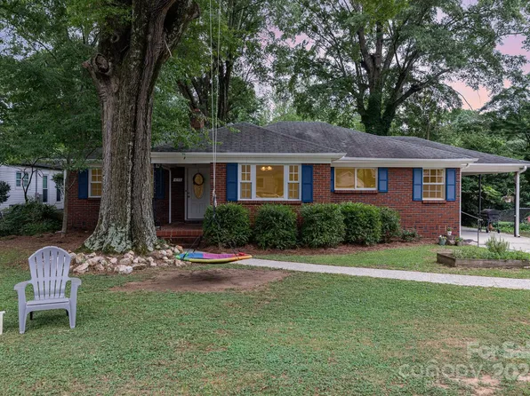 635 Wilmar St NW, Concord, NC 28025