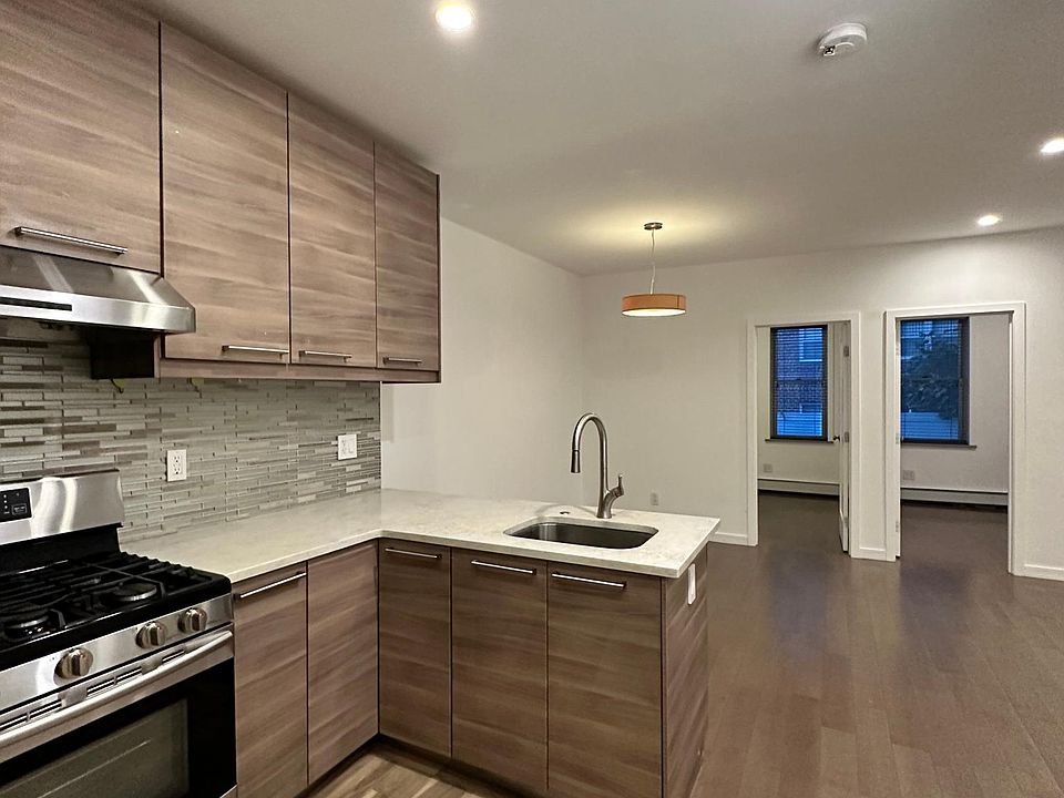 1st image of 1278 85th St #1R