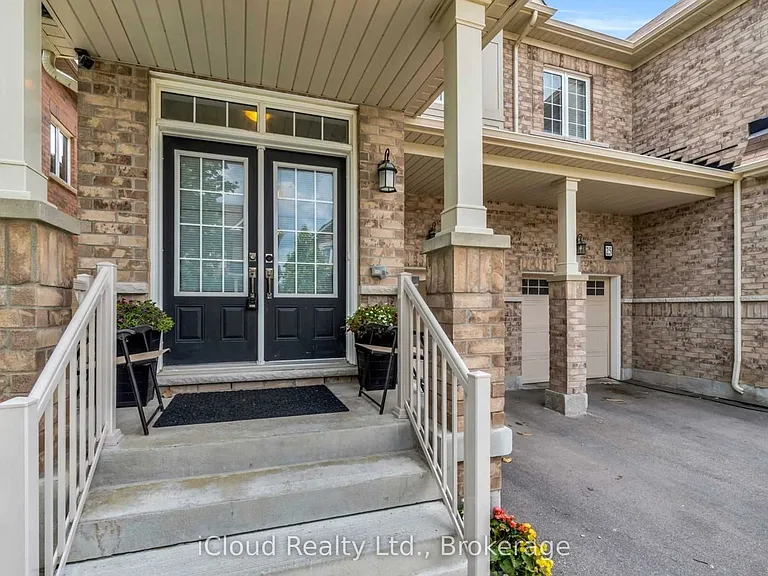 23 Edsel Rd — Photo 2