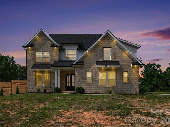 31 Ridgecrest Ave, Peachland, NC 28133