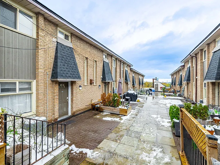 16 Rexdale Blvd #25 — Photo 22