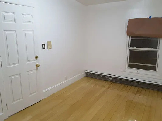 Rented by A P Realty Group NY LTD | media 9