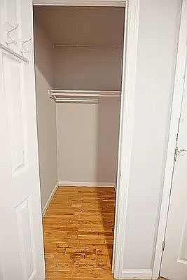5th image of 1413 Bedford Ave APT 1