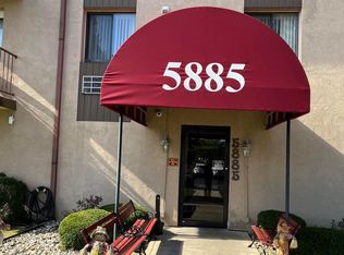 5885 Beechcroft Rd APT 104, Columbus, OH 43229