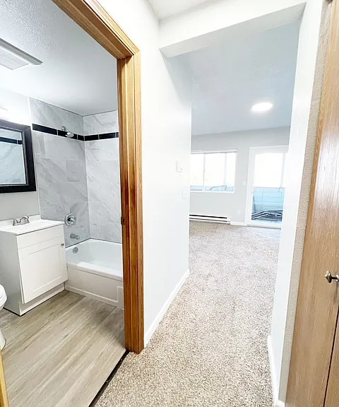 637 Pleasant Ave — Photo 22