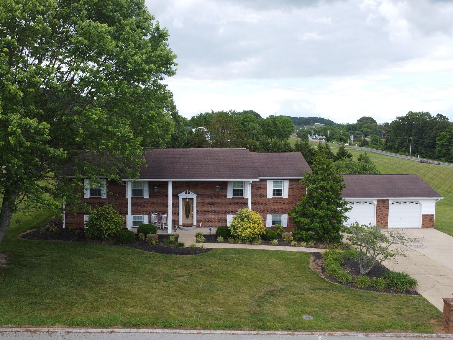 62 Earlington Dr, Greeneville, TN 37743 MLS 9952457 Zillow