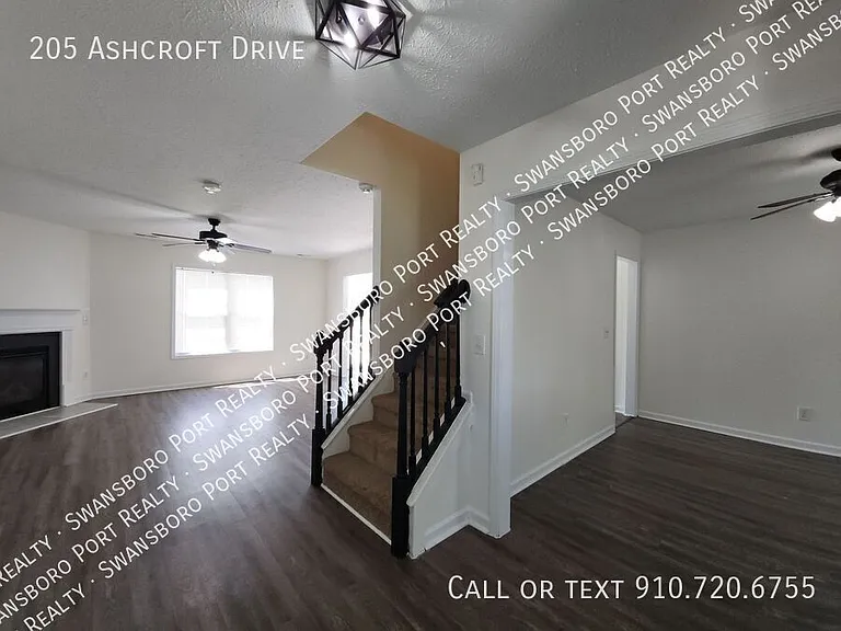 205 Ashcroft Dr — Photo 5
