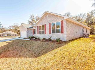 5650 Midfielder Dr, Pensacola, FL 32526