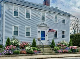 198 Main St #2W, Fairhaven, MA 02719