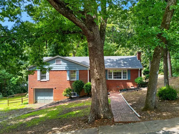 304 Indian Hill St, Gaffney, SC 29340