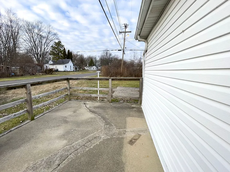1800 E Princeton Ave — Photo 24