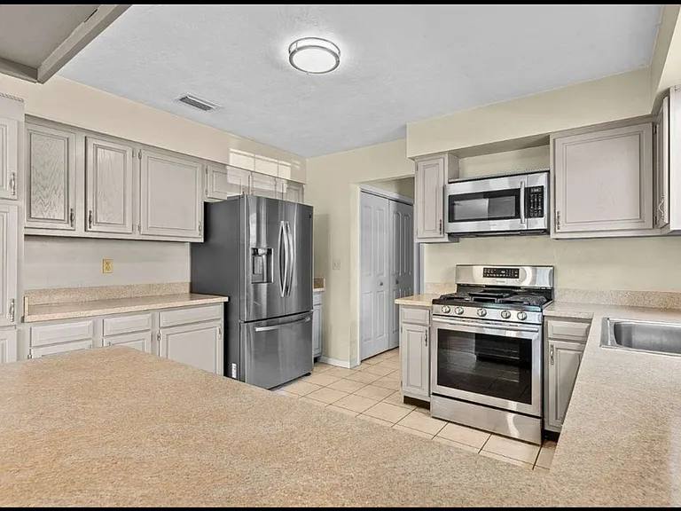 225 NW Mallard Pl — Photo 6