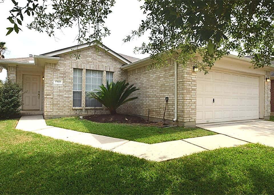 1st image of 17022 Samsarah Cir