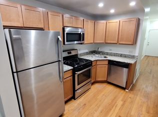 619 S Loomis St #1, Chicago, IL 60607