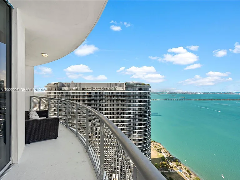 1750 N Bayshore Dr #5601 — Photo 28