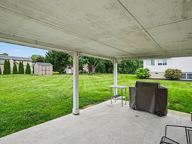 413 Pawnee Dr — Photo 24