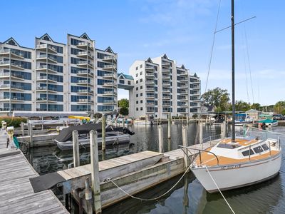 2964 Lakeshore Dr UNIT W201, Muskegon, MI, 49441