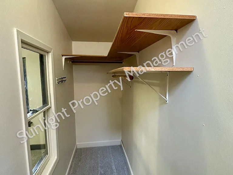 334 1/2 Yellowstone Ave — Photo 10