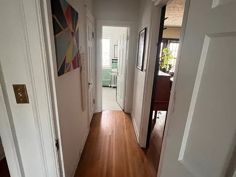 131 S 39th St #16 — Photo 11