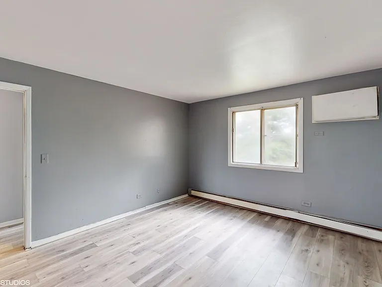 8111 Waterbury Ct — Photo 39